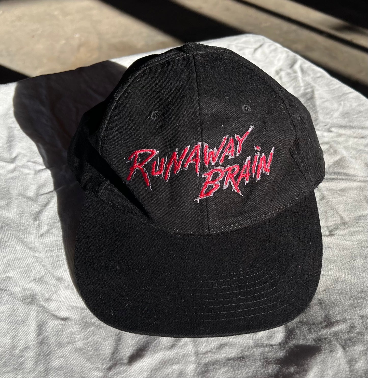 1990s Disney Store Branded Mickey Mouse RUNAWAY BRAIN (Movie) Baseball Cap Hat Snapback Mens Size Cotton