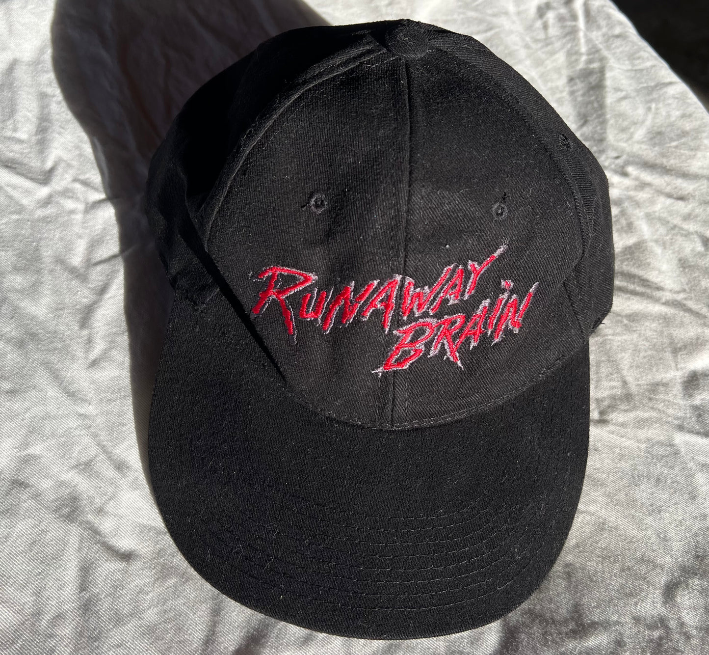 1990s Disney Store Branded Mickey Mouse RUNAWAY BRAIN (Movie) Baseball Cap Hat Snapback Mens Size Cotton