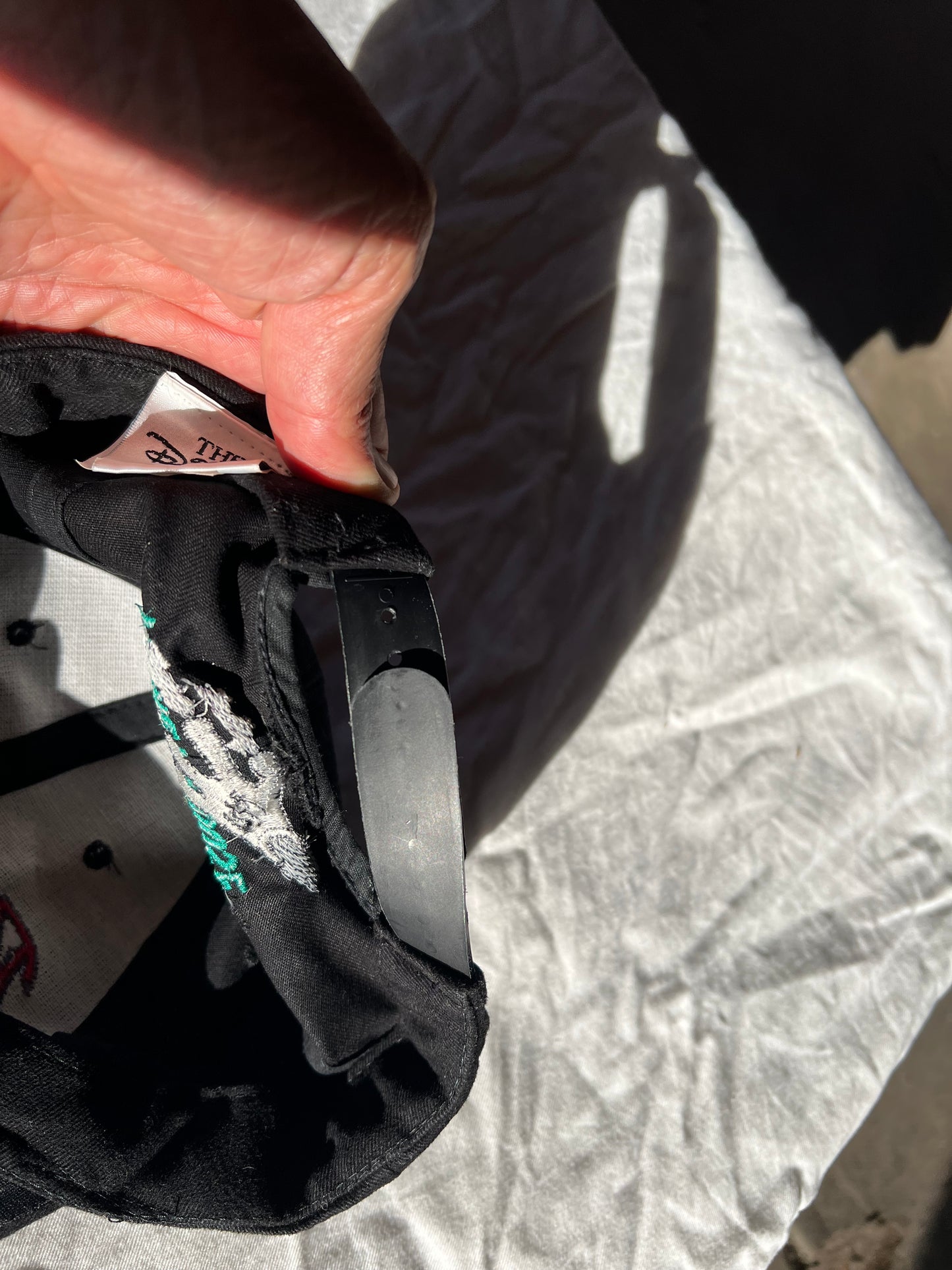 1990s Disney Store Branded Mickey Mouse RUNAWAY BRAIN (Movie) Baseball Cap Hat Snapback Mens Size Cotton